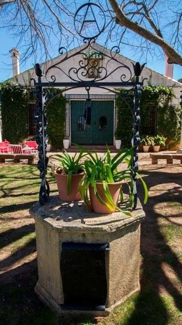 El Recreo de San Cayetano, Maria Cerqueira Gomes, Cayetano Rivera
