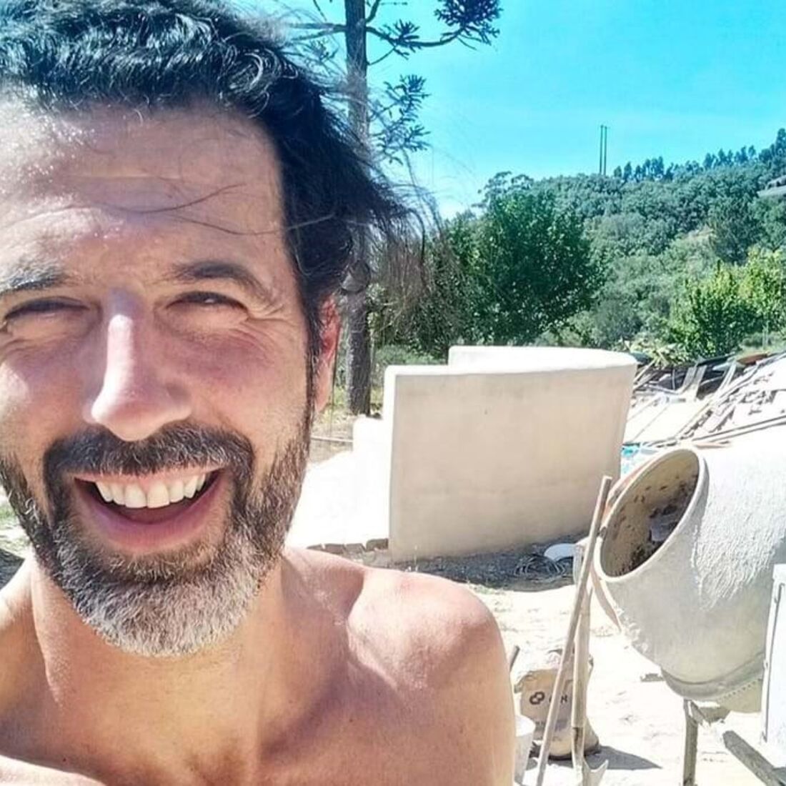 Gustavo Santos, escritor, apresentador