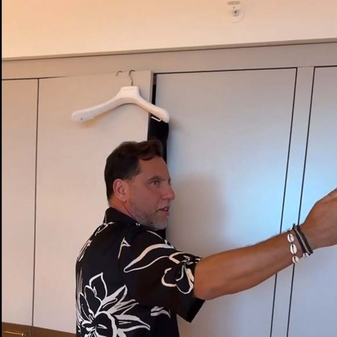 Cristina Ferreira, Catarina Duarte, Claudio Ramos, Maria Cerqueira Gomes, Sofia Ribeiro, Ruben Rua, Bruna Gomes,  Jorge Frade, Pedro Teixeira, Bruno Cabrerizo, Ana Brito e Cunha, Silvia Rizzo