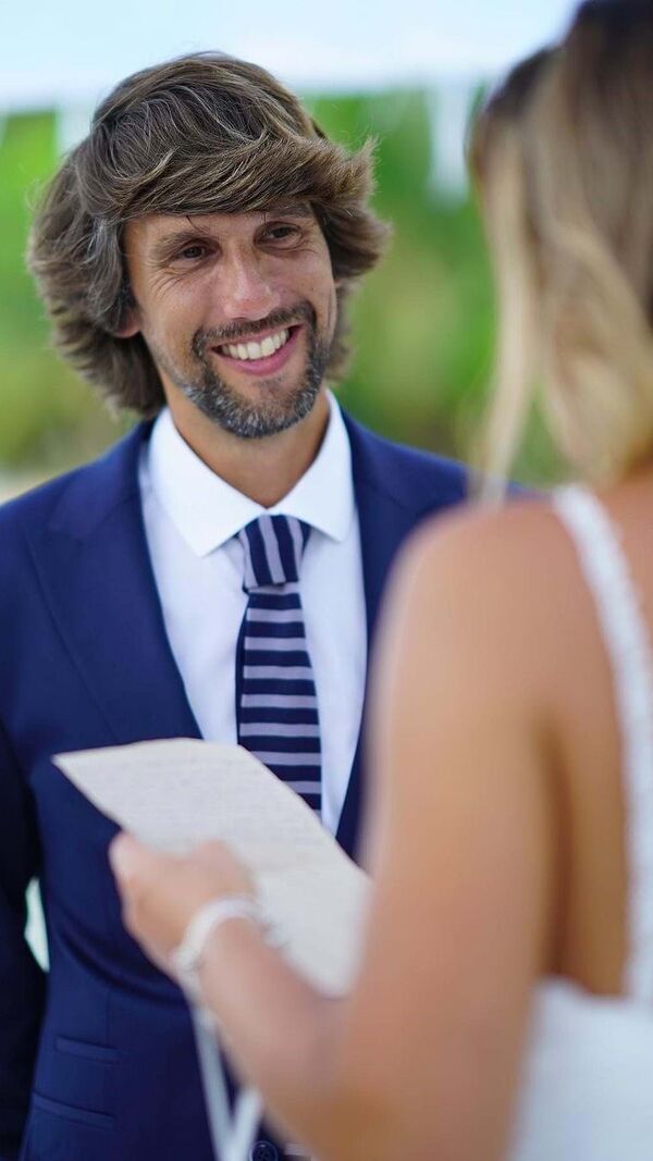 Luís Santos, Carina Lopes, Casados no Paraíso, SIC