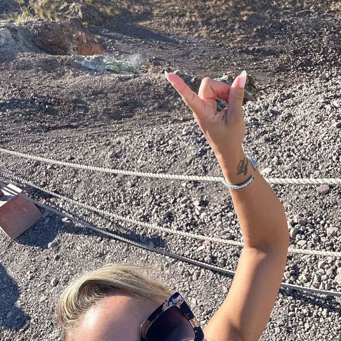 Luciana Abreu, atriz, Grécia