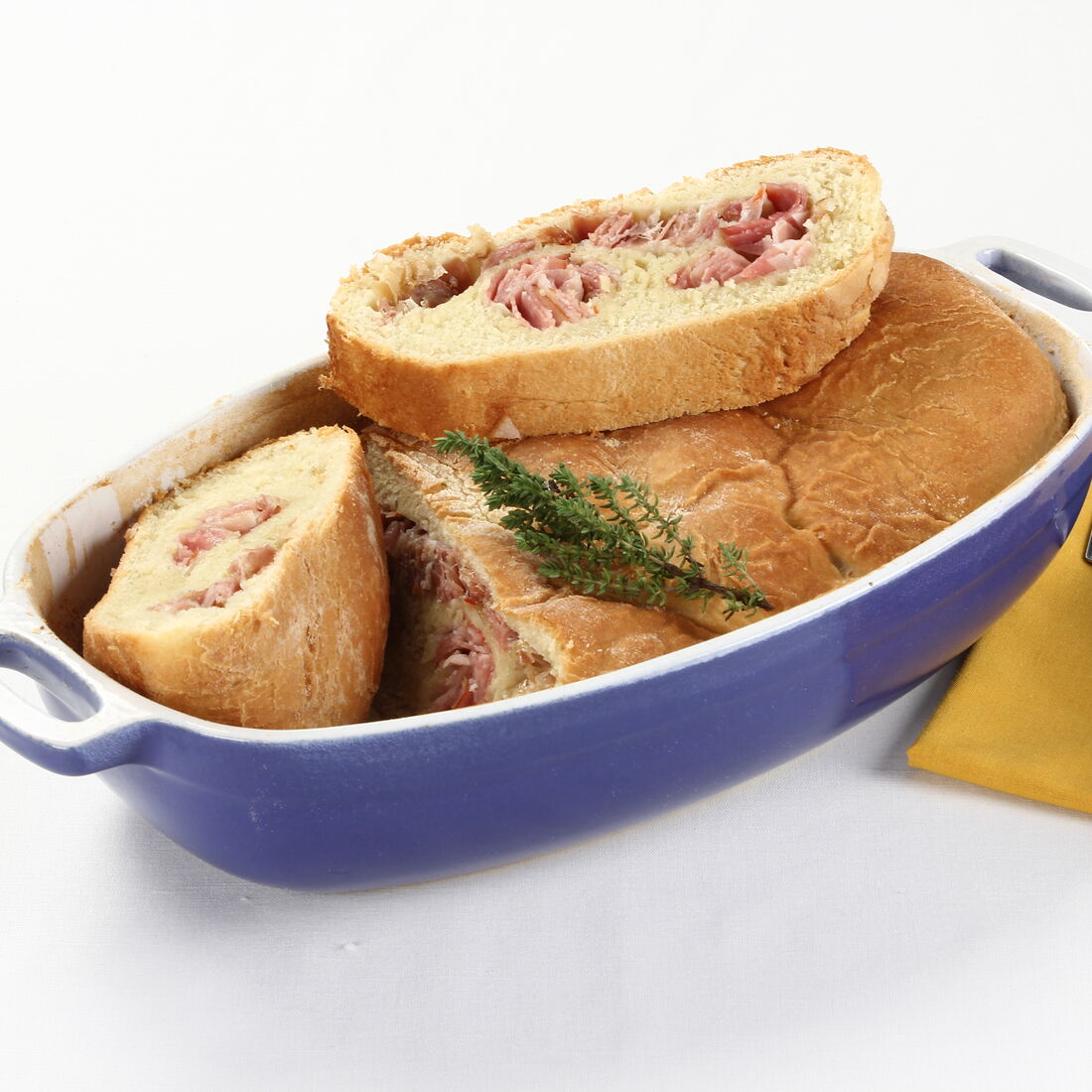 Bola de carnes frias