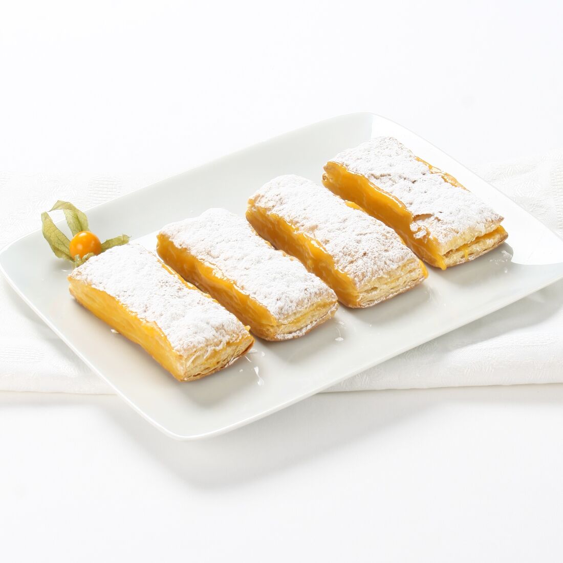 Delícias Folhadas com Doce de Ovos