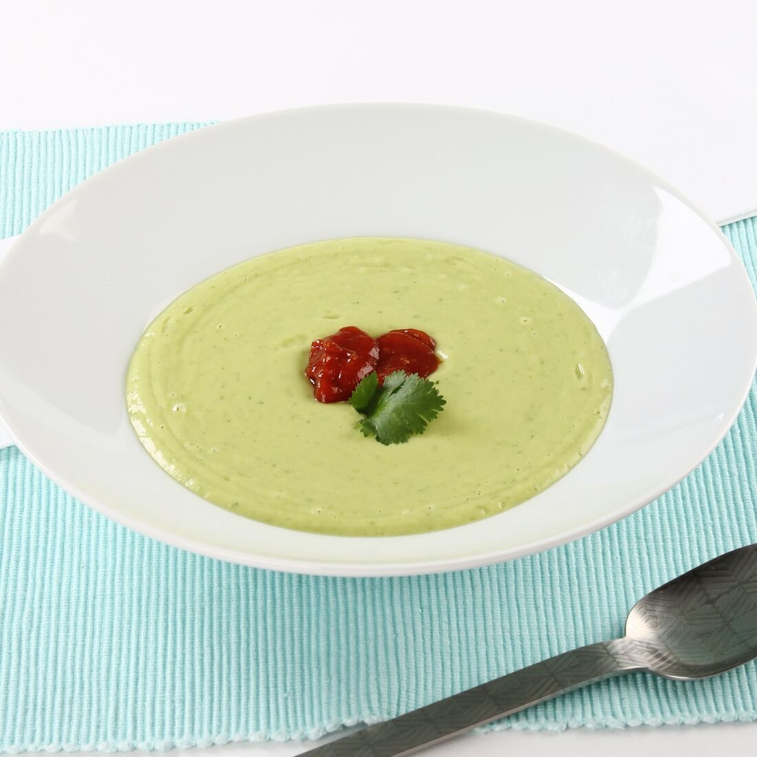 Sopa Fria de Abacate