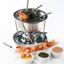 Fondue de Camarão com Três Molhos
