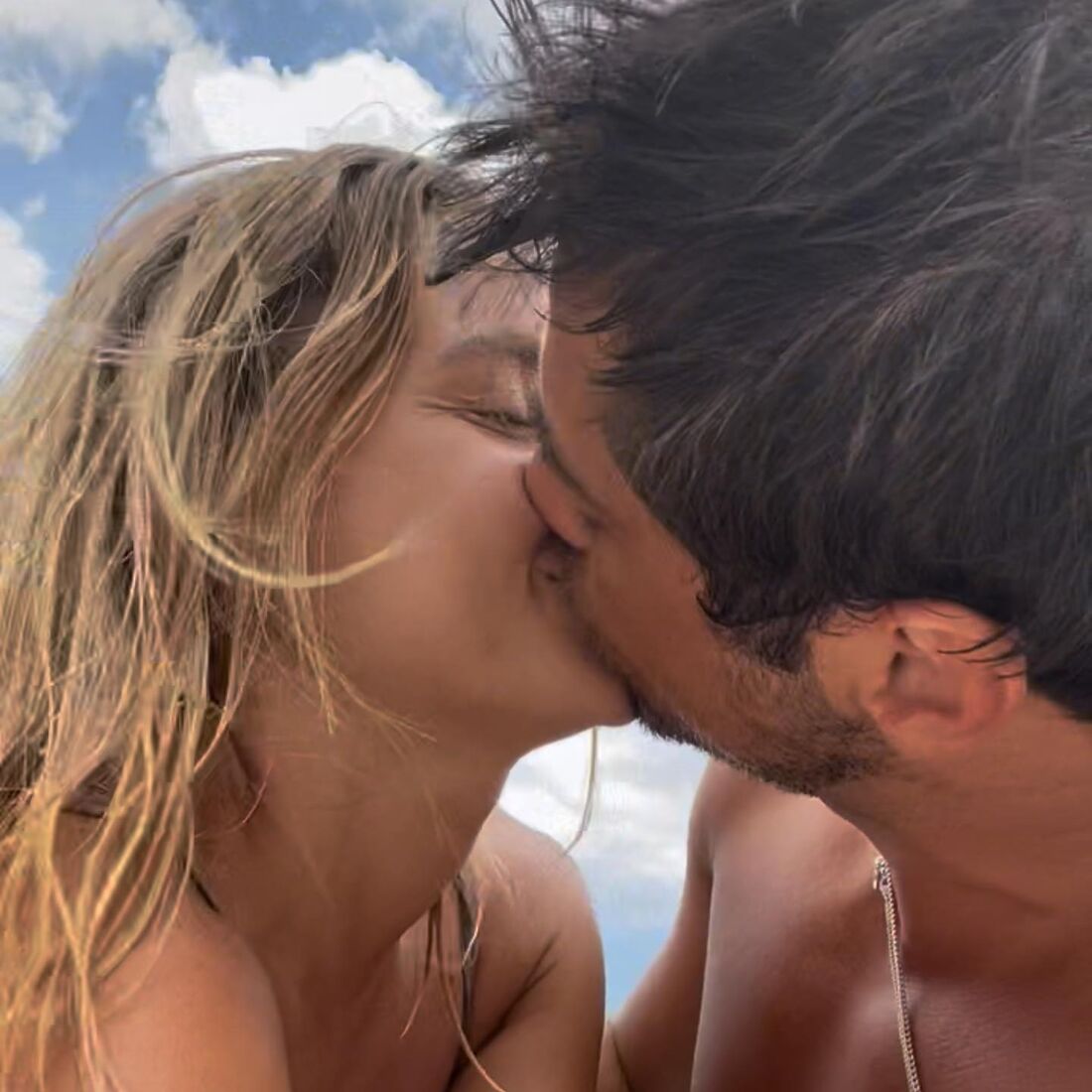 Kelly Bailey, Lourenço Ortigão