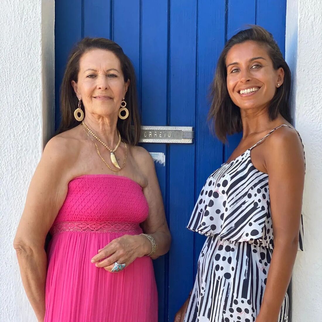 Mónica Jardim e a mãe, Lola Martínez