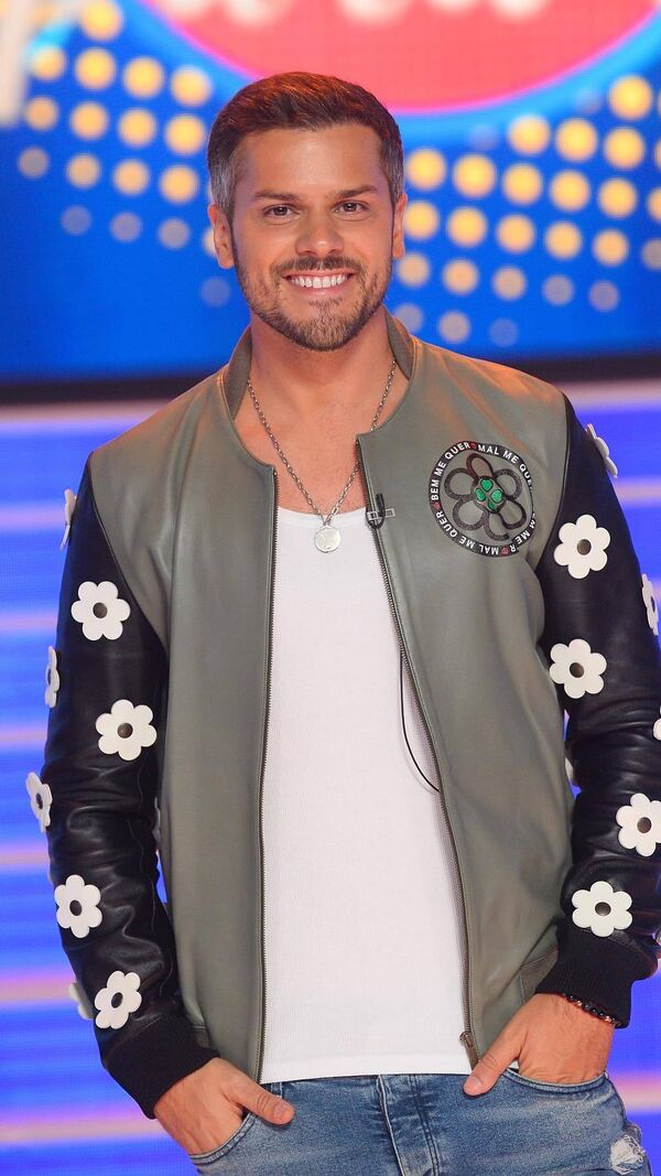 Mickael Carreira