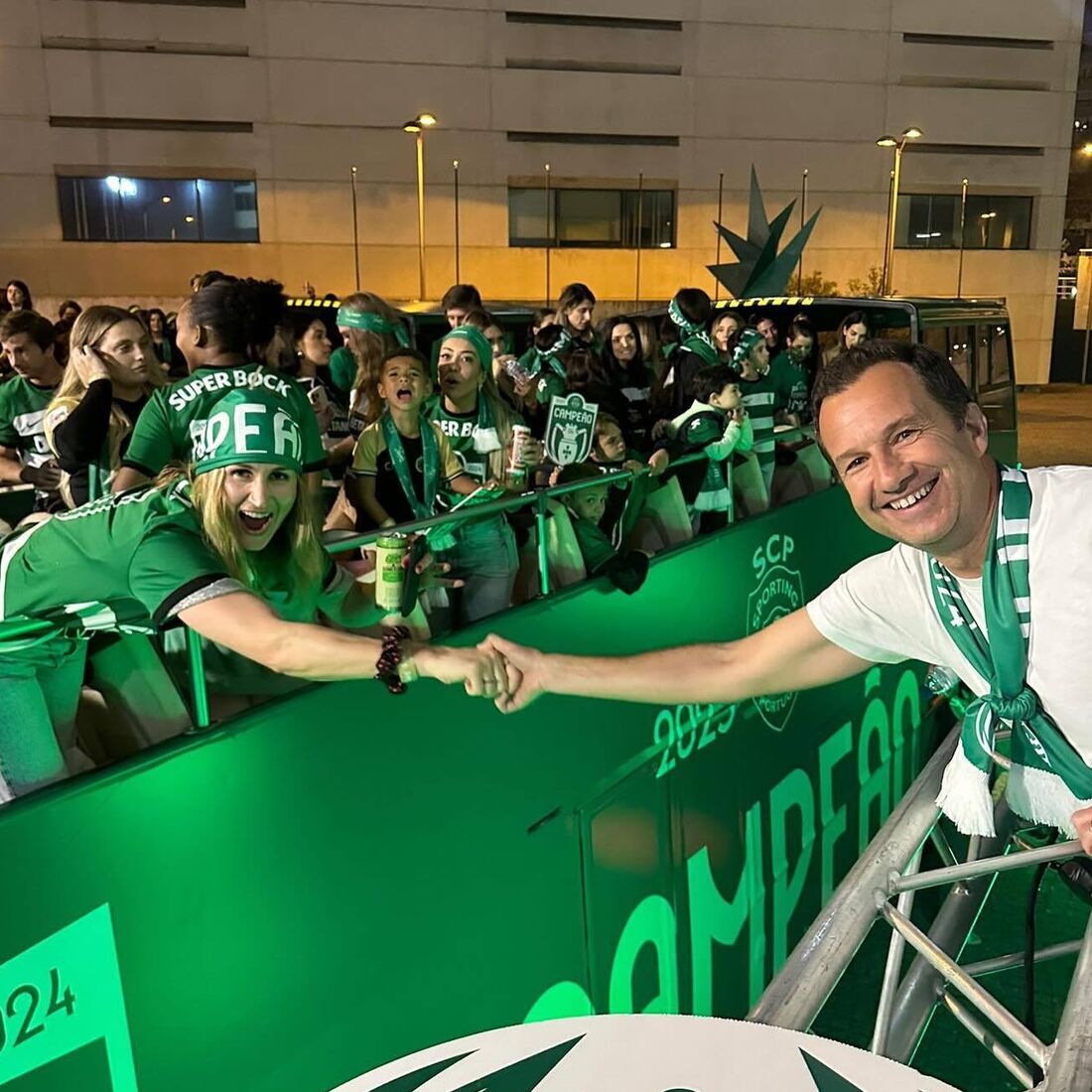 Katarina Larsson, Frederico Varandas