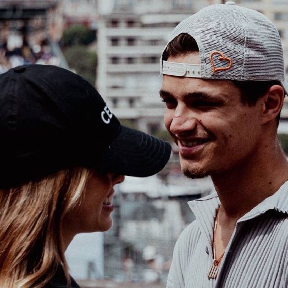 Margarida Corceiro e Lando Norris