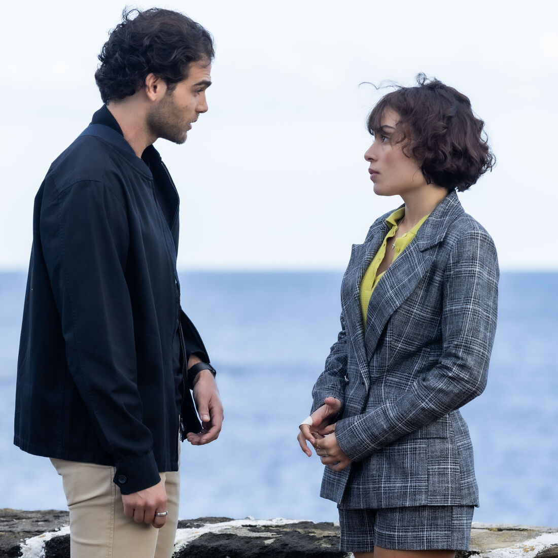 Senhora do Mar: Alberto descobre que David tirou dinheiro da empresa