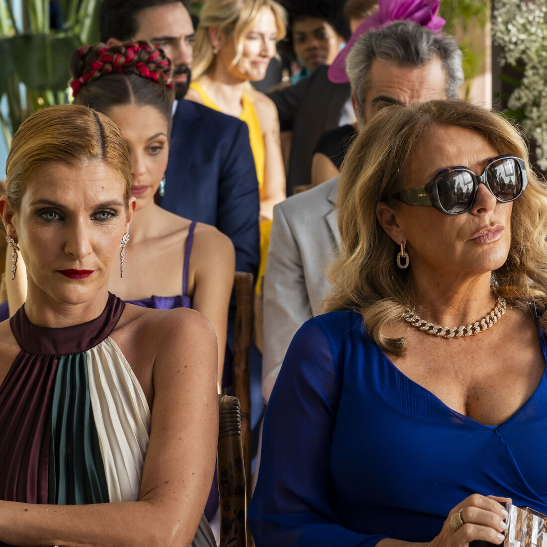 Cacau: Simone arruína o casamento de Marco e Cacau