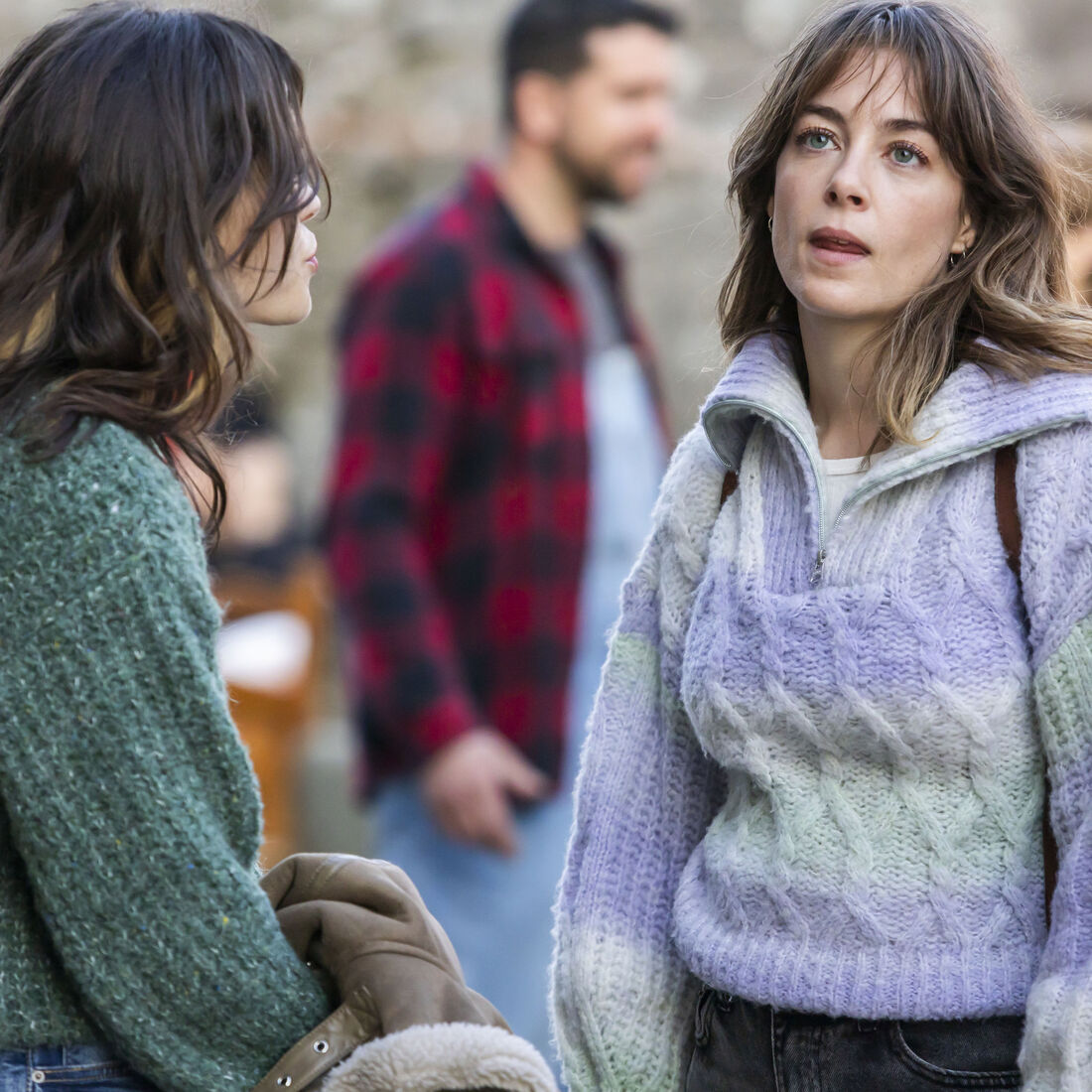 A Promessa: Tomás beija Laura