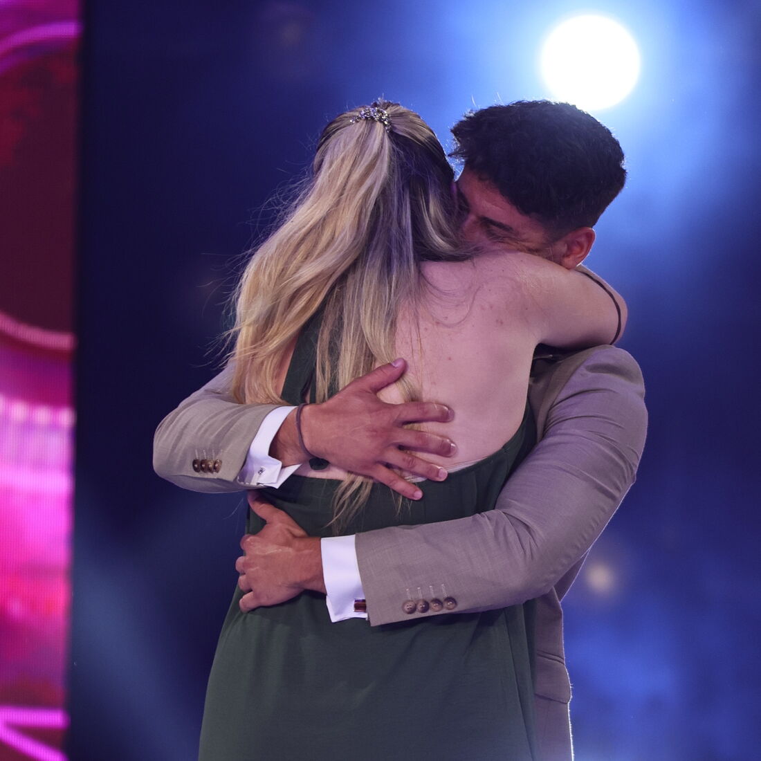 'Big Brother': João Oliveira assume namoro com Carolina