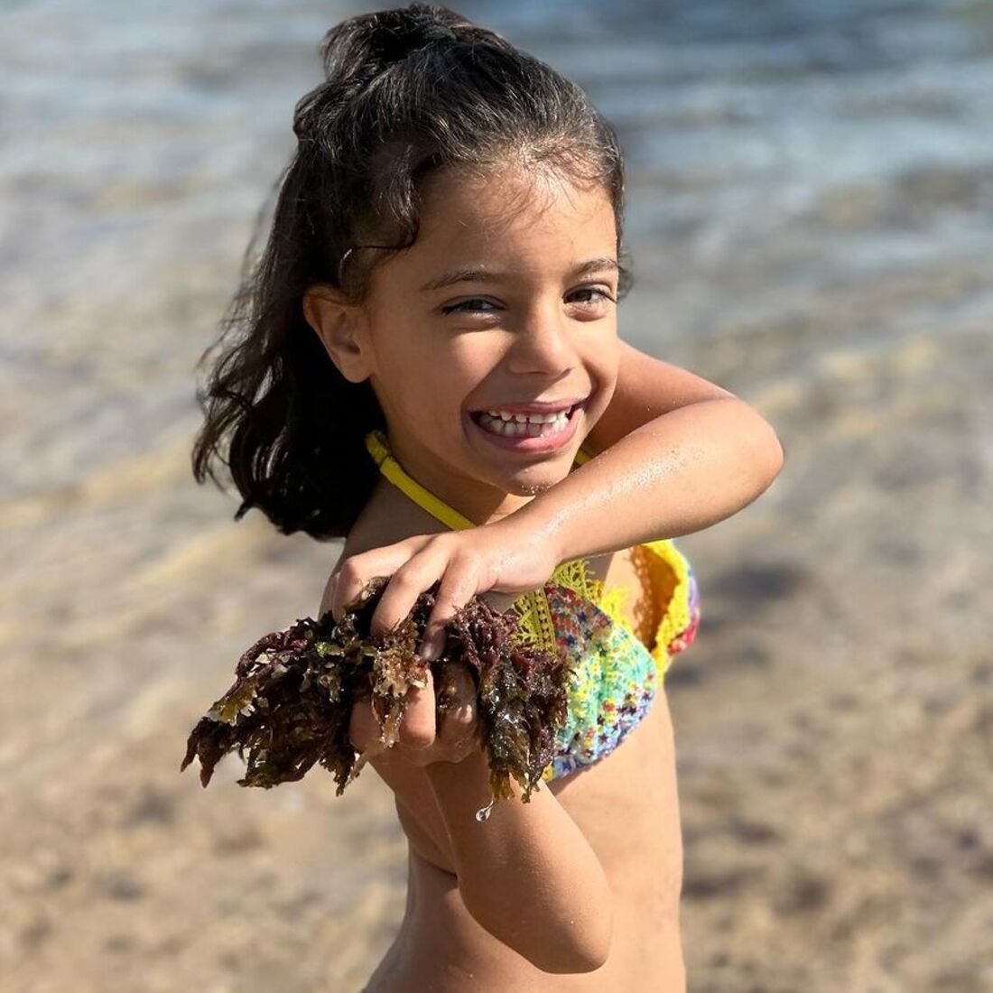 Luciana Abreu e filhas