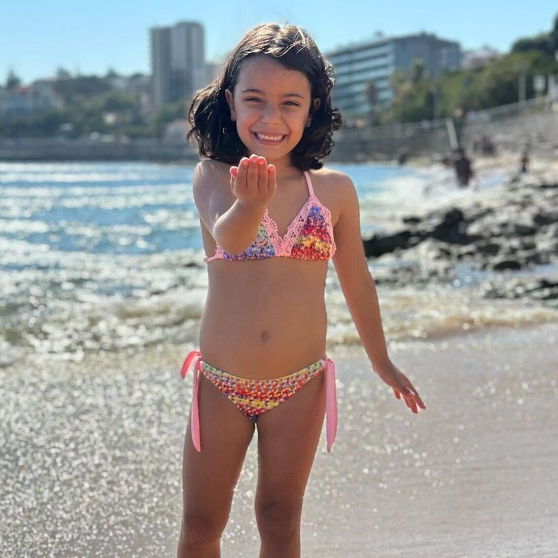 Luciana Abreu e filhas