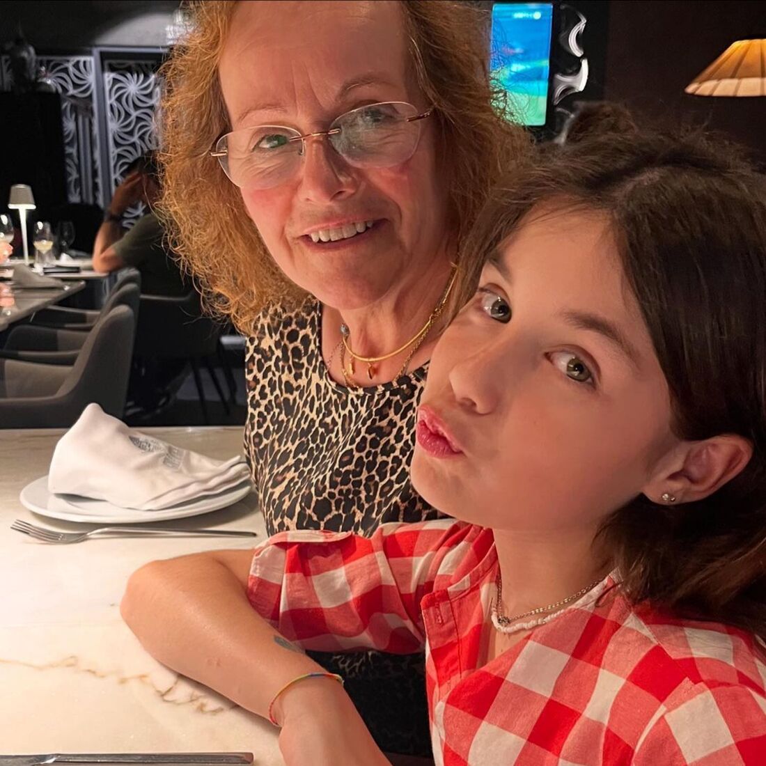 filha da Fernanda Serrano