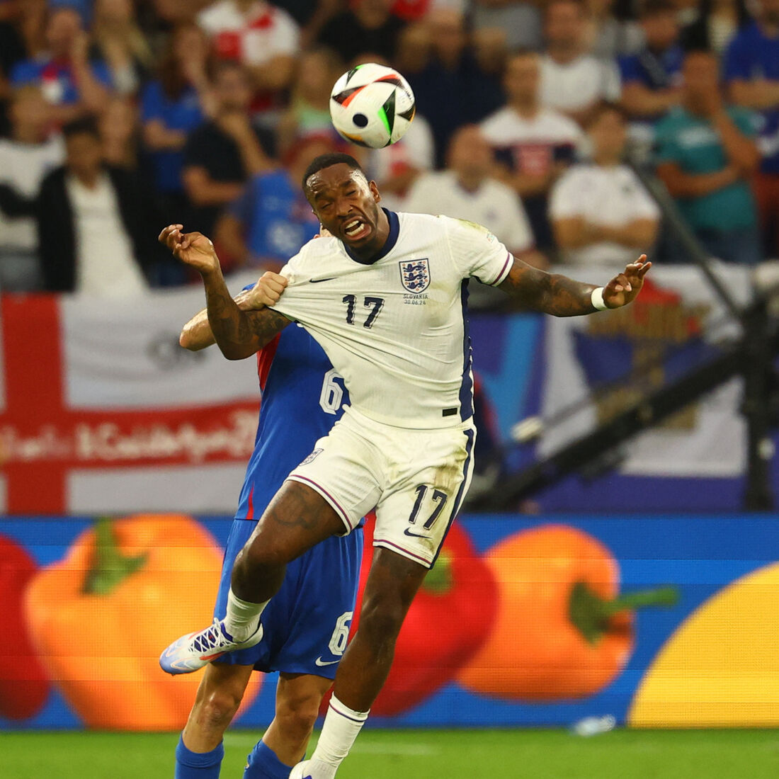 Ivan Toney, Inglaterra