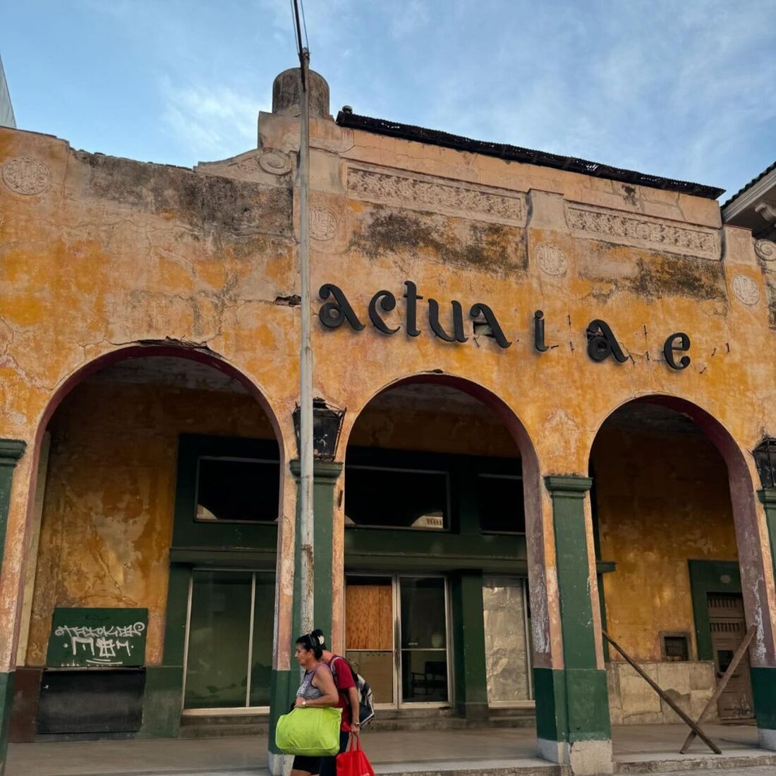 Cuba; Oceana Basílio