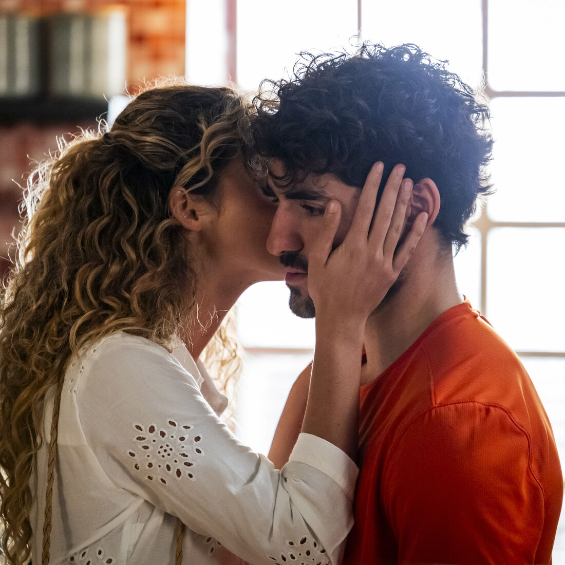 Cacau: Cacau toma decisão de voltar para Tiago