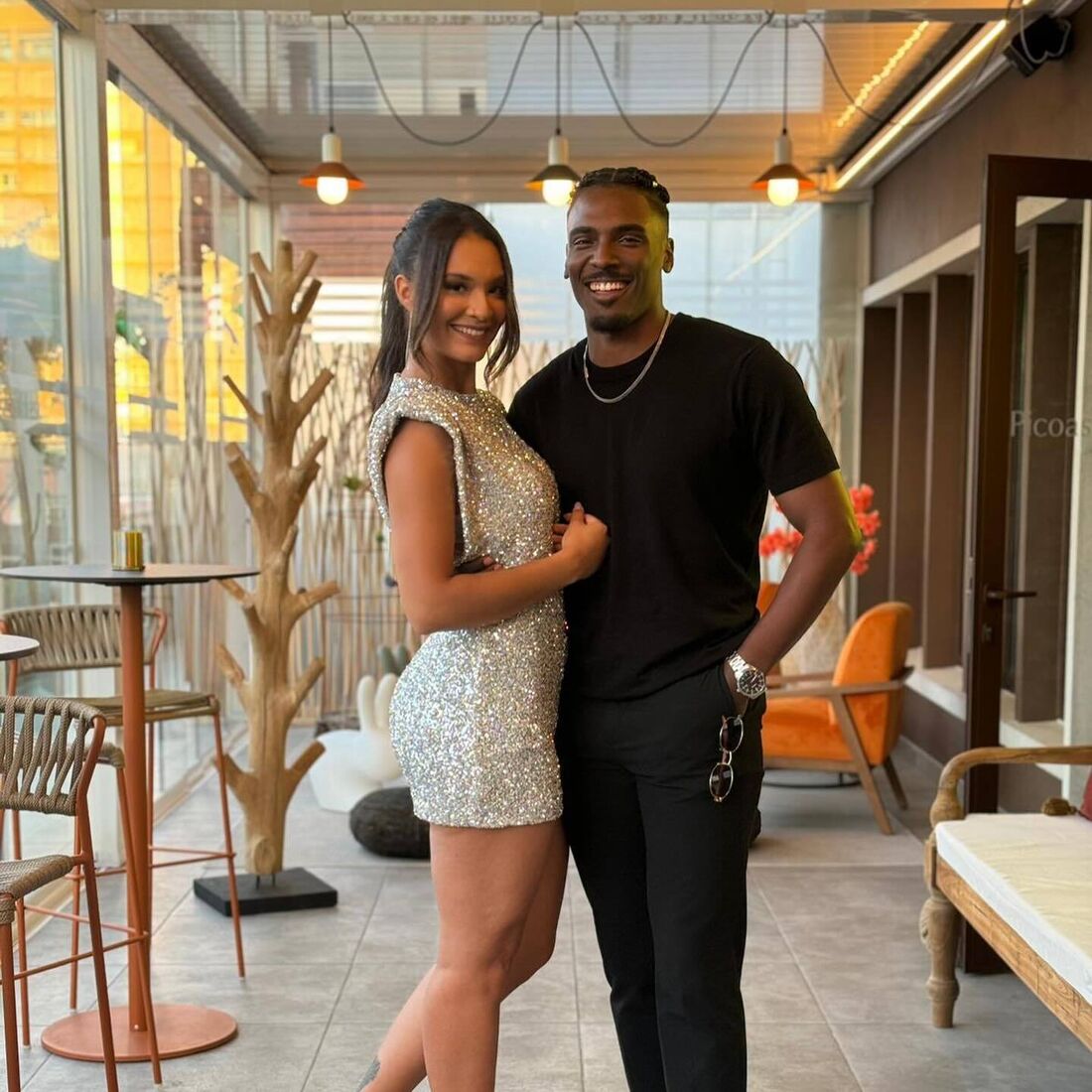 Mariana Camarate, Elson Monteiro, Casados à Primeira Vista, aniversário