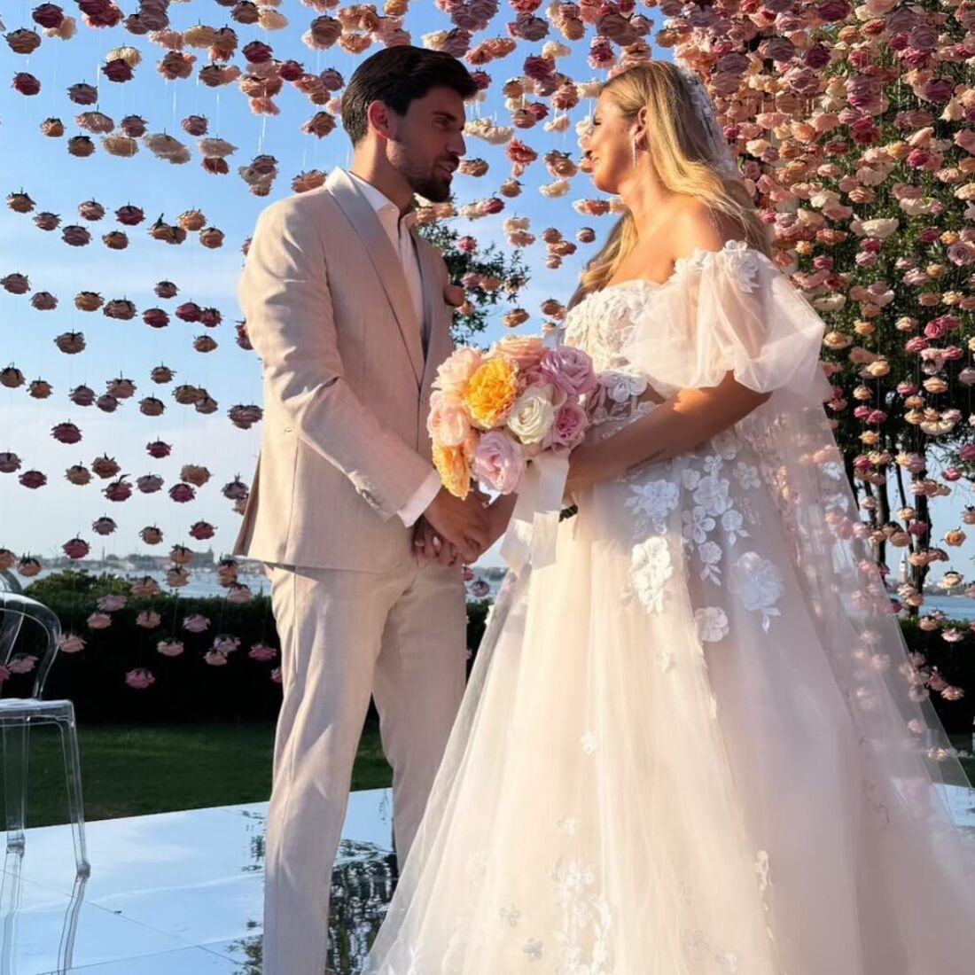 Rúben Neves, Débora Lourenço, casamento