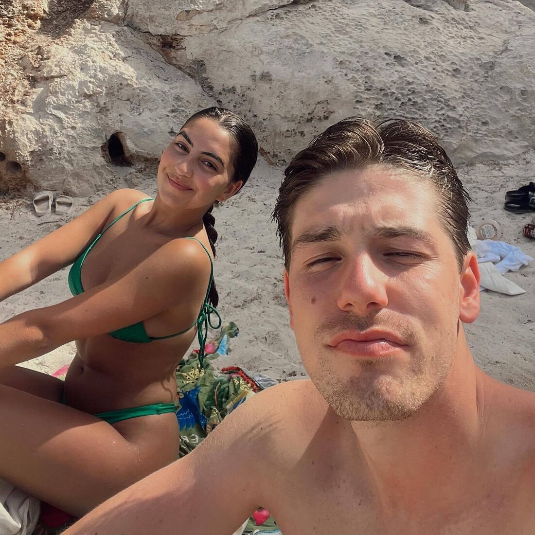 Mariana Sabrosa, Hugo Costa, férias