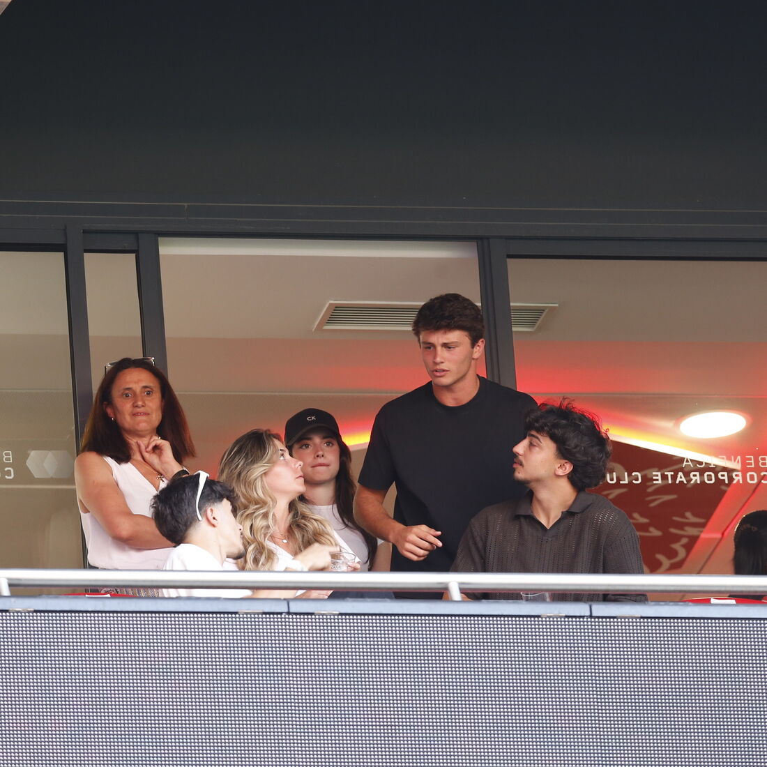 João Neves, Madalena Aragão