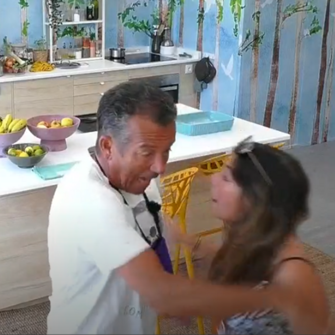 David Diamond, Mafalda Diamond, Beatriz Prates, Dilema