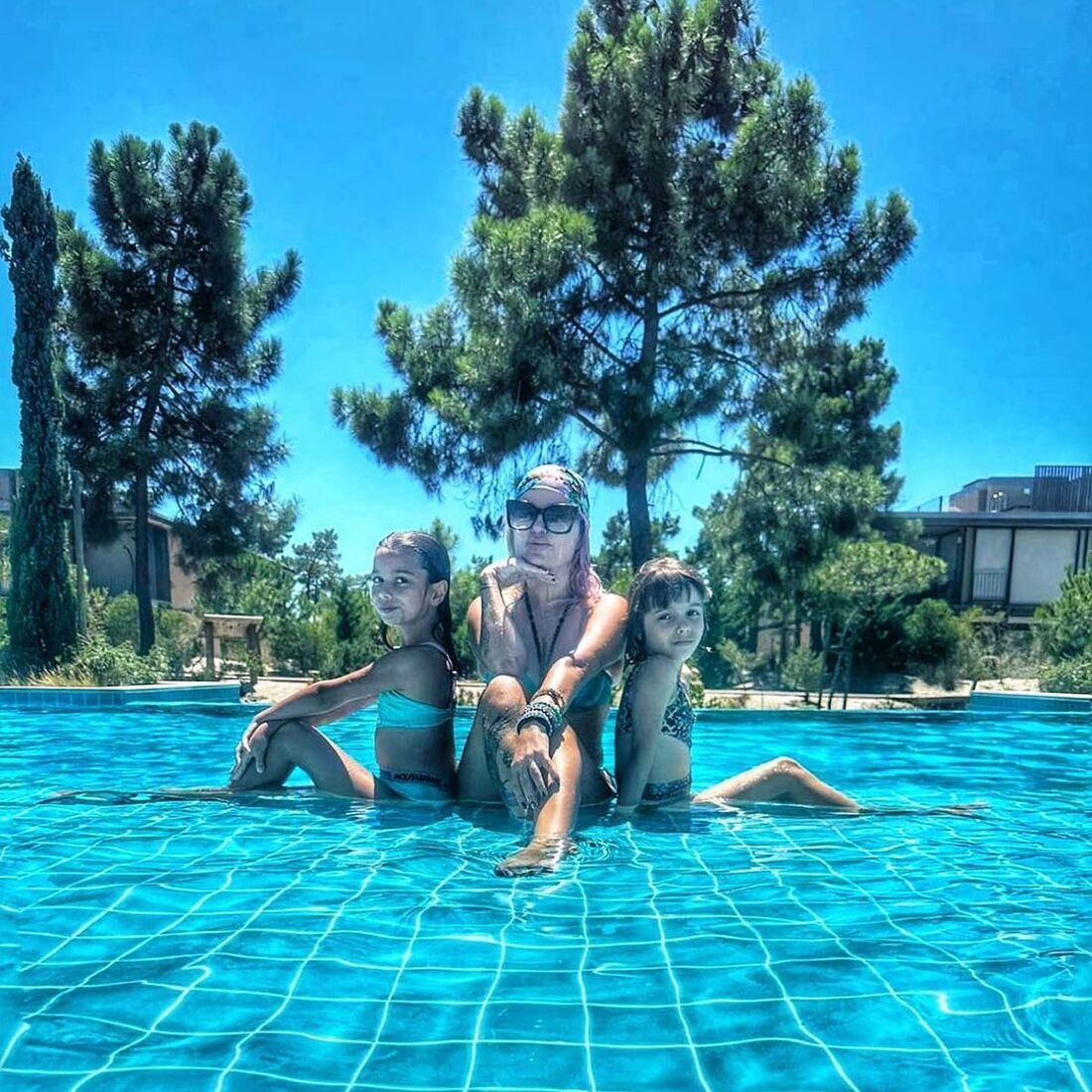 Ruth Marlene, filhas