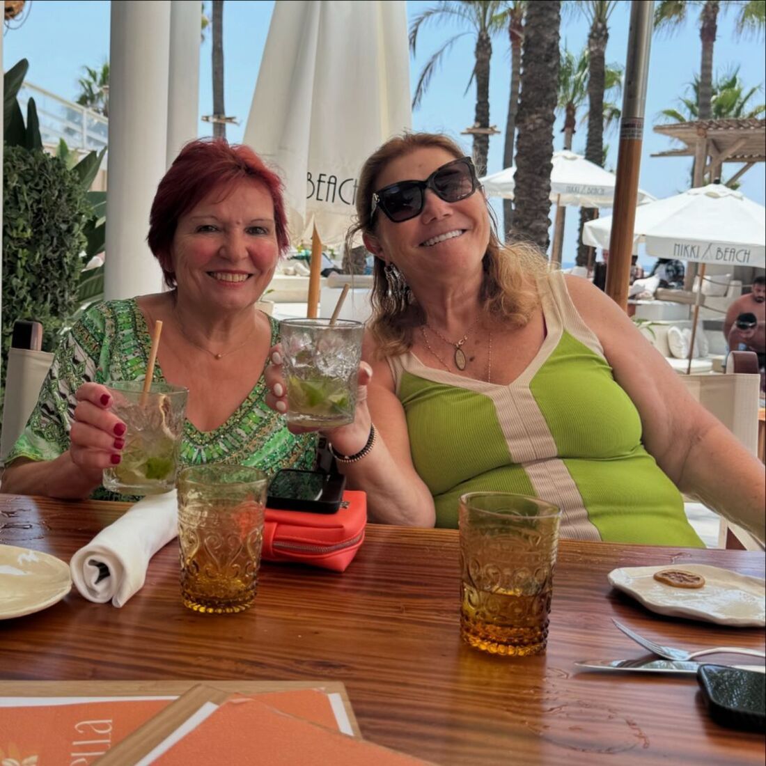 Dolores Aveiro, cunhada de Dolores Aveiro