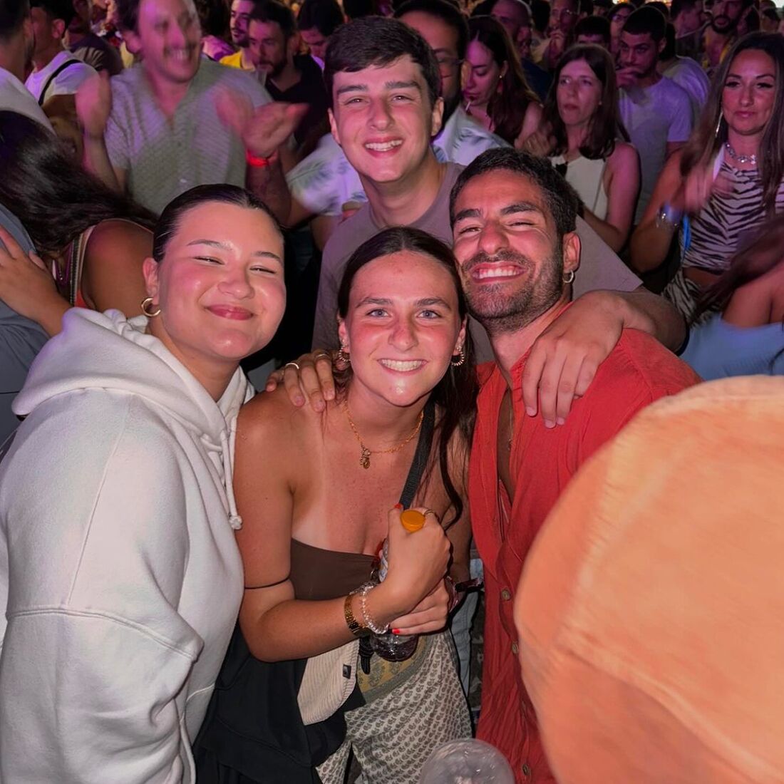 José Condessa, amigos