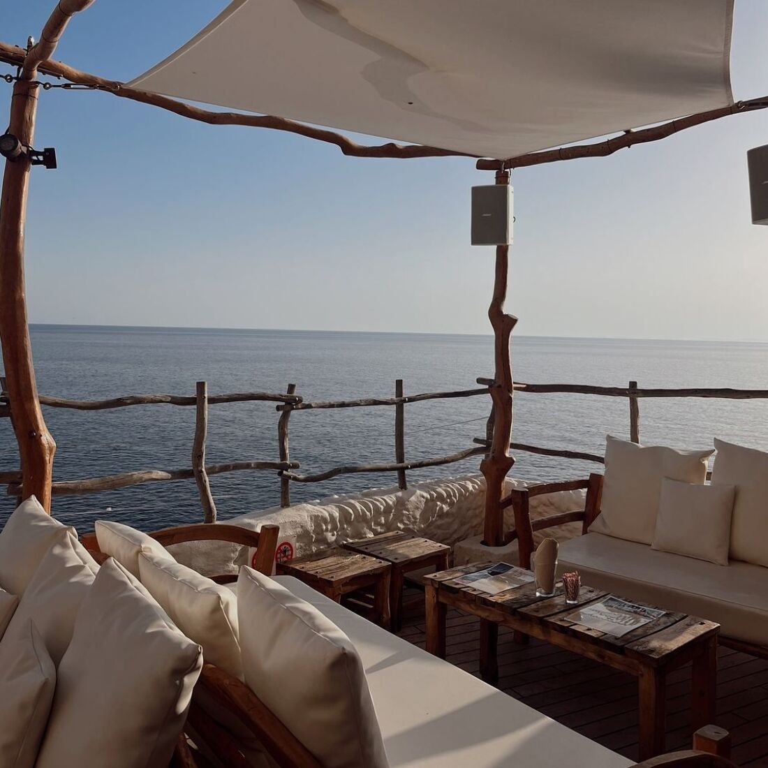 Mariana Saborosa, publicação