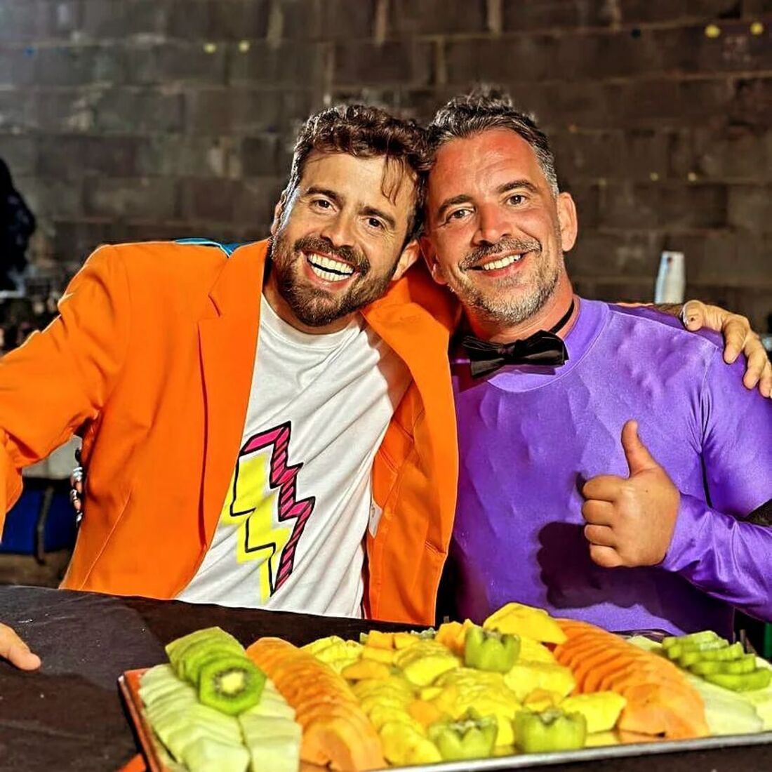 João Manzarra, Flávio Teixeira