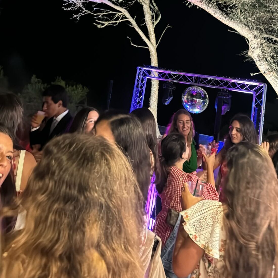 Francisca, filha Madalena Abecasis, festa