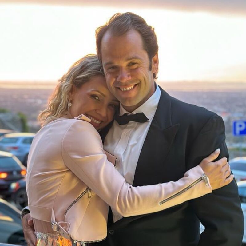 “Houve sim pedido de casamento e também houve anel”, revelou Léo Caeiro