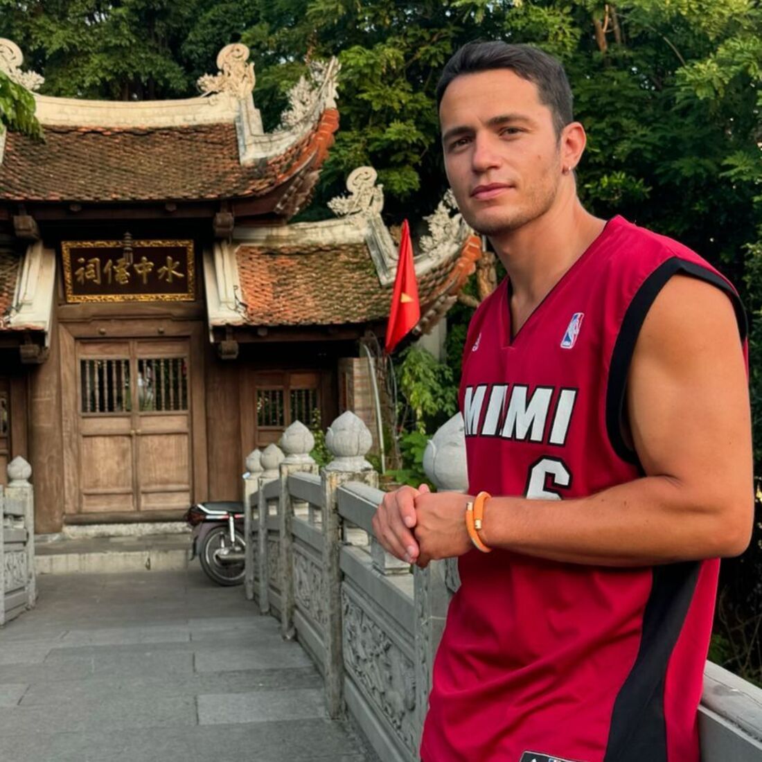 João Mota, Vietname