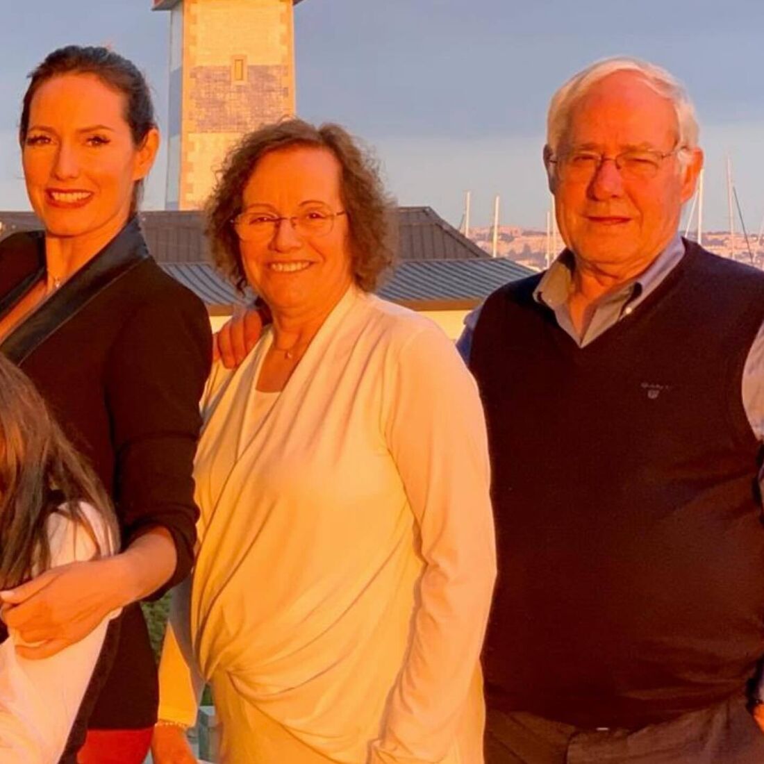 Fernanda Serrano, mãe, família