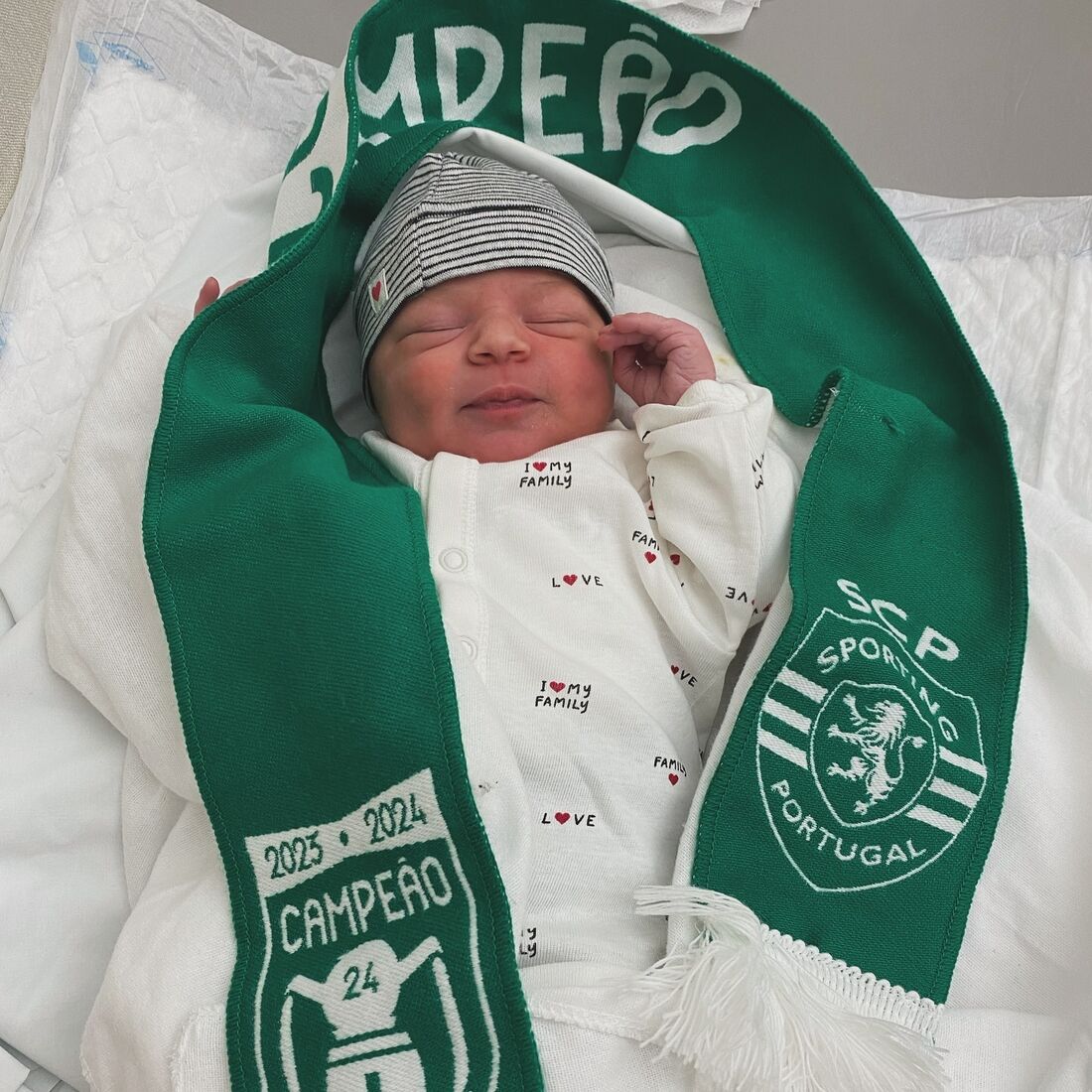 Miguel Bogalho, bebé