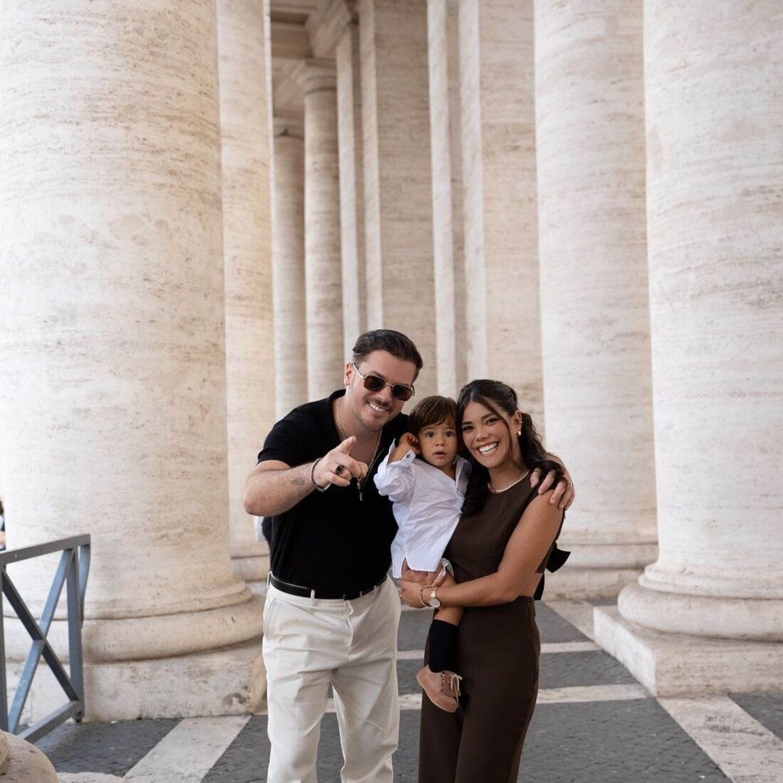 Mickael Carreira, Simone