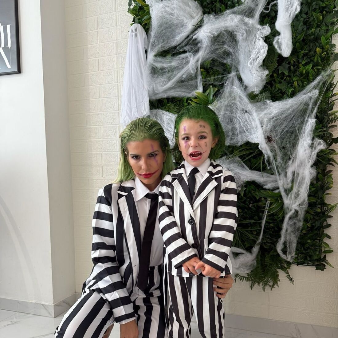 Cristiana Jesus e filho