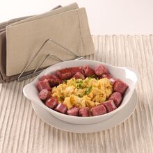 Ovos Mexidos com Salsichas Frescas