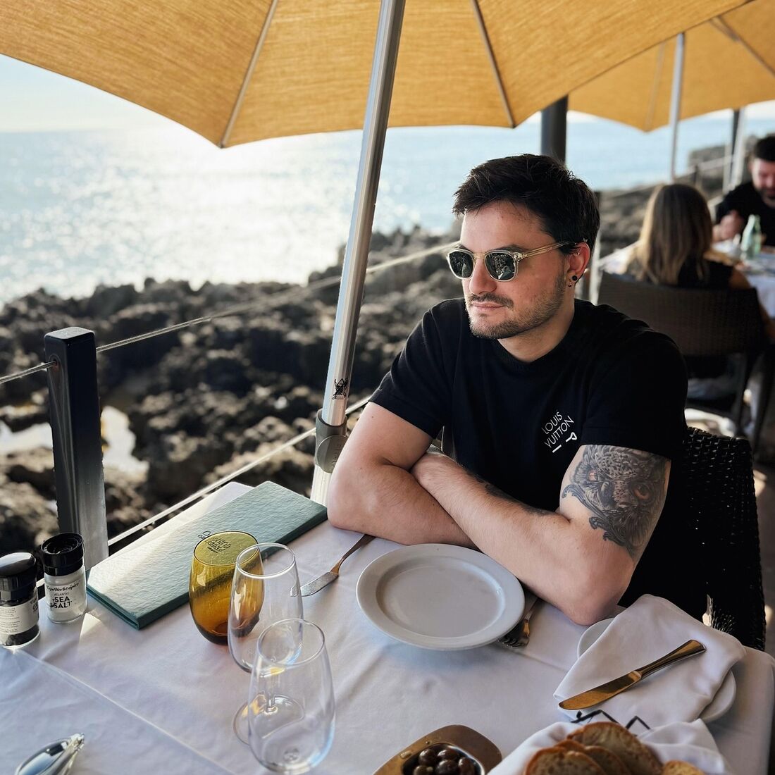 Felipe Neto, Juliane Gonçalves