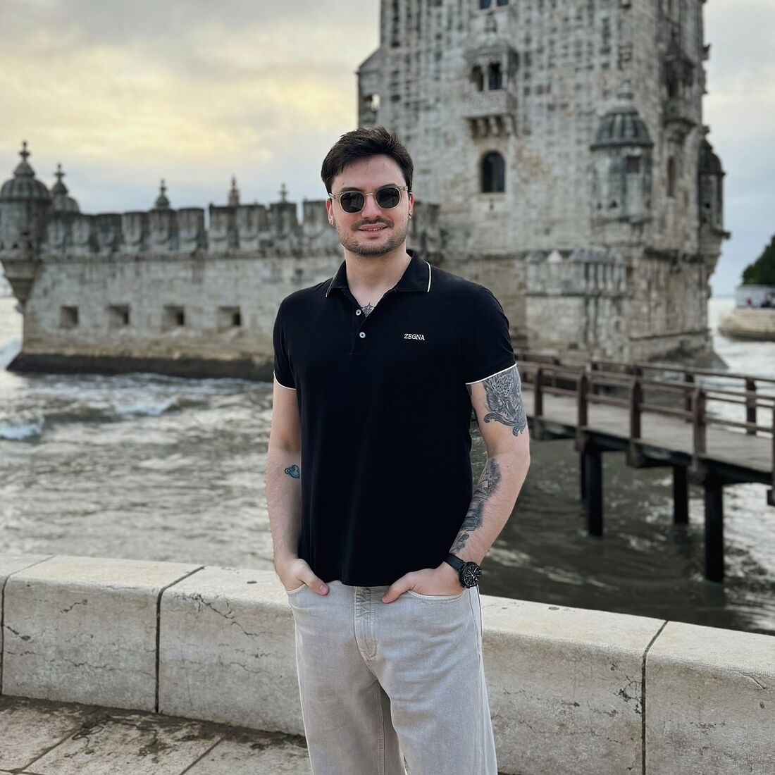 Felipe Neto, Juliane Gonçalves