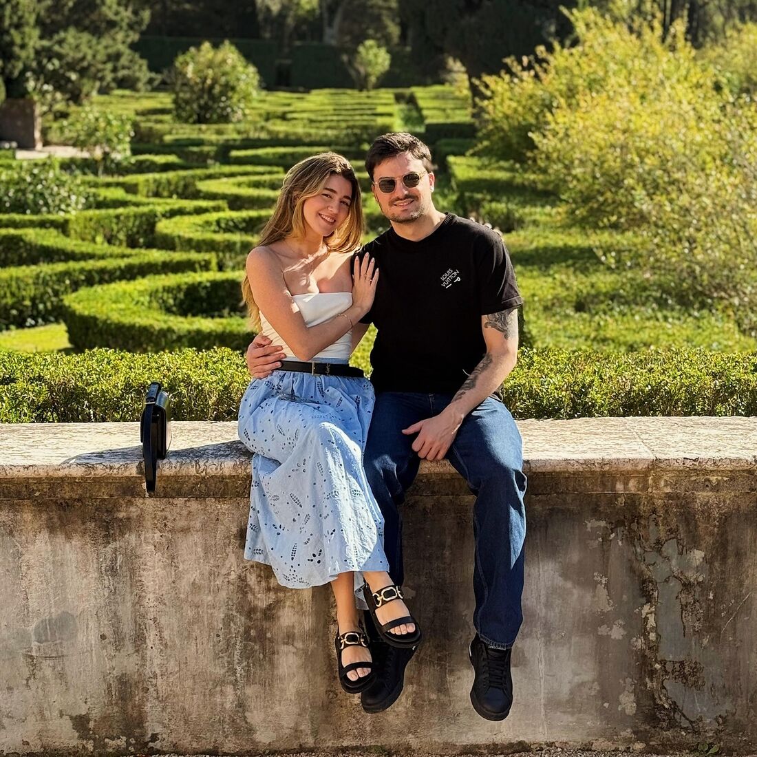 Felipe Neto, Juliane Gonçalves