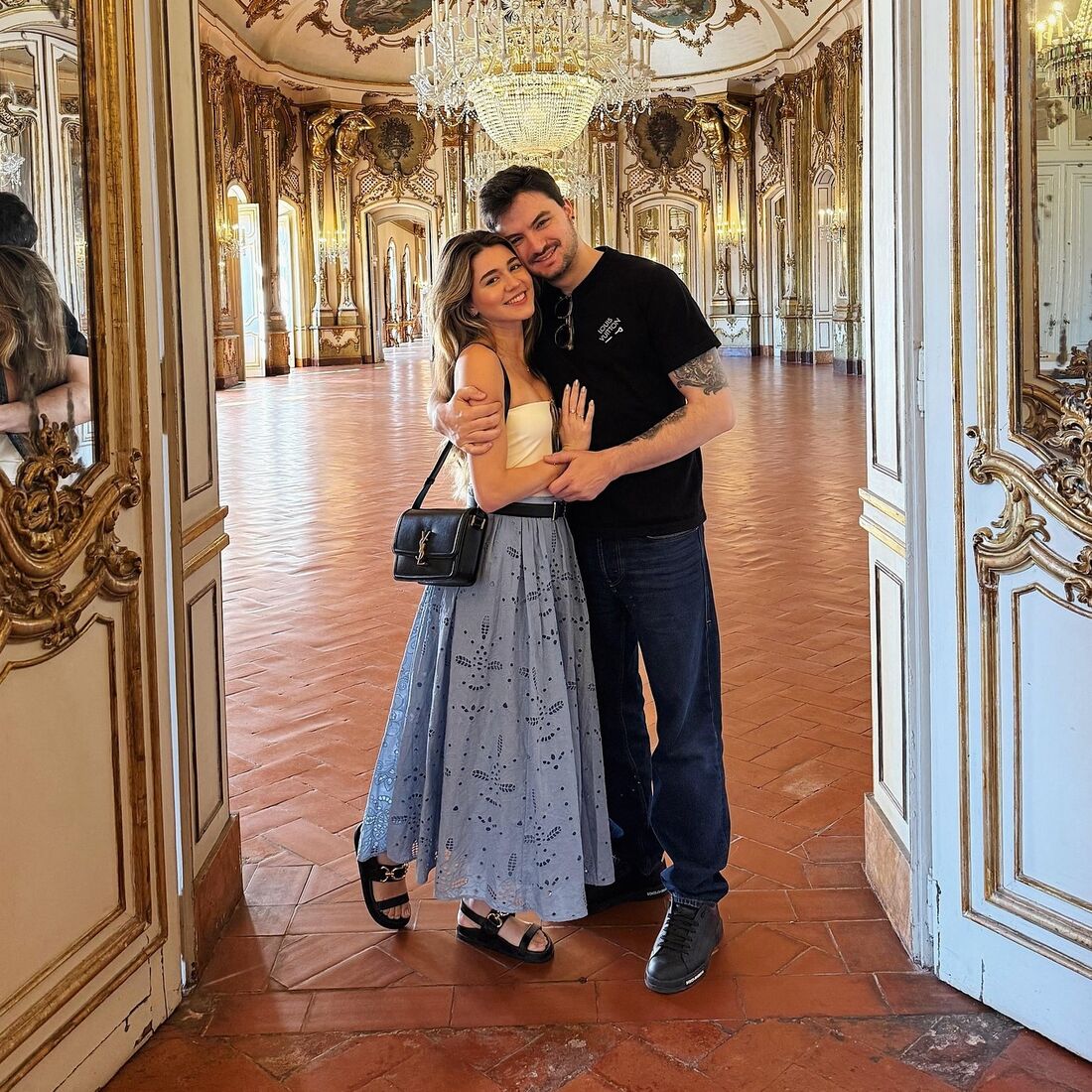 Felipe Neto, Juliane Gonçalves