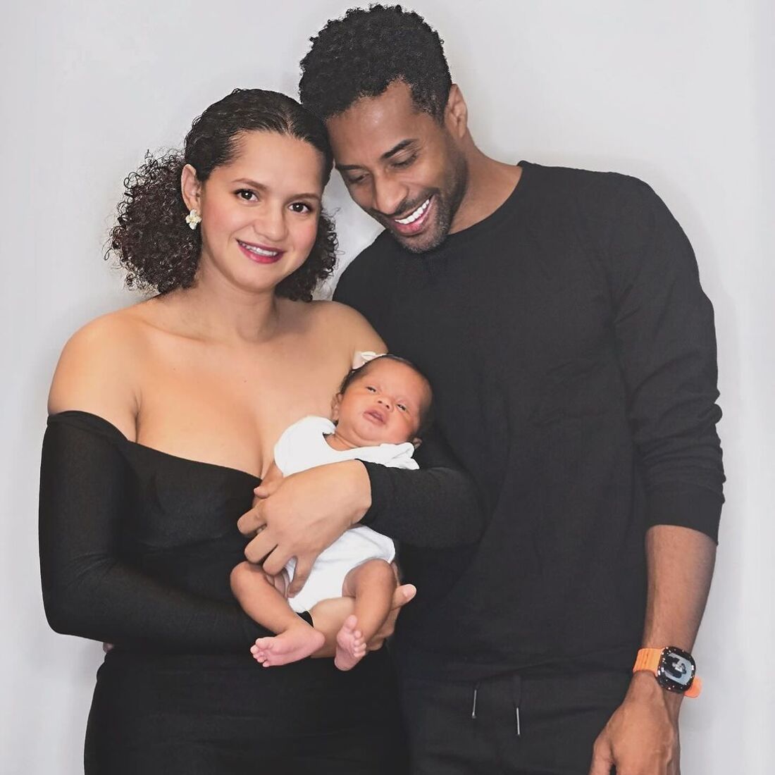 Evy Alberola, Nelson Évora