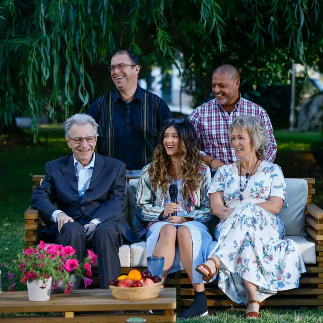 Ernesto (em baixo, à esq.) no programa 'Alô Marco Paulo'