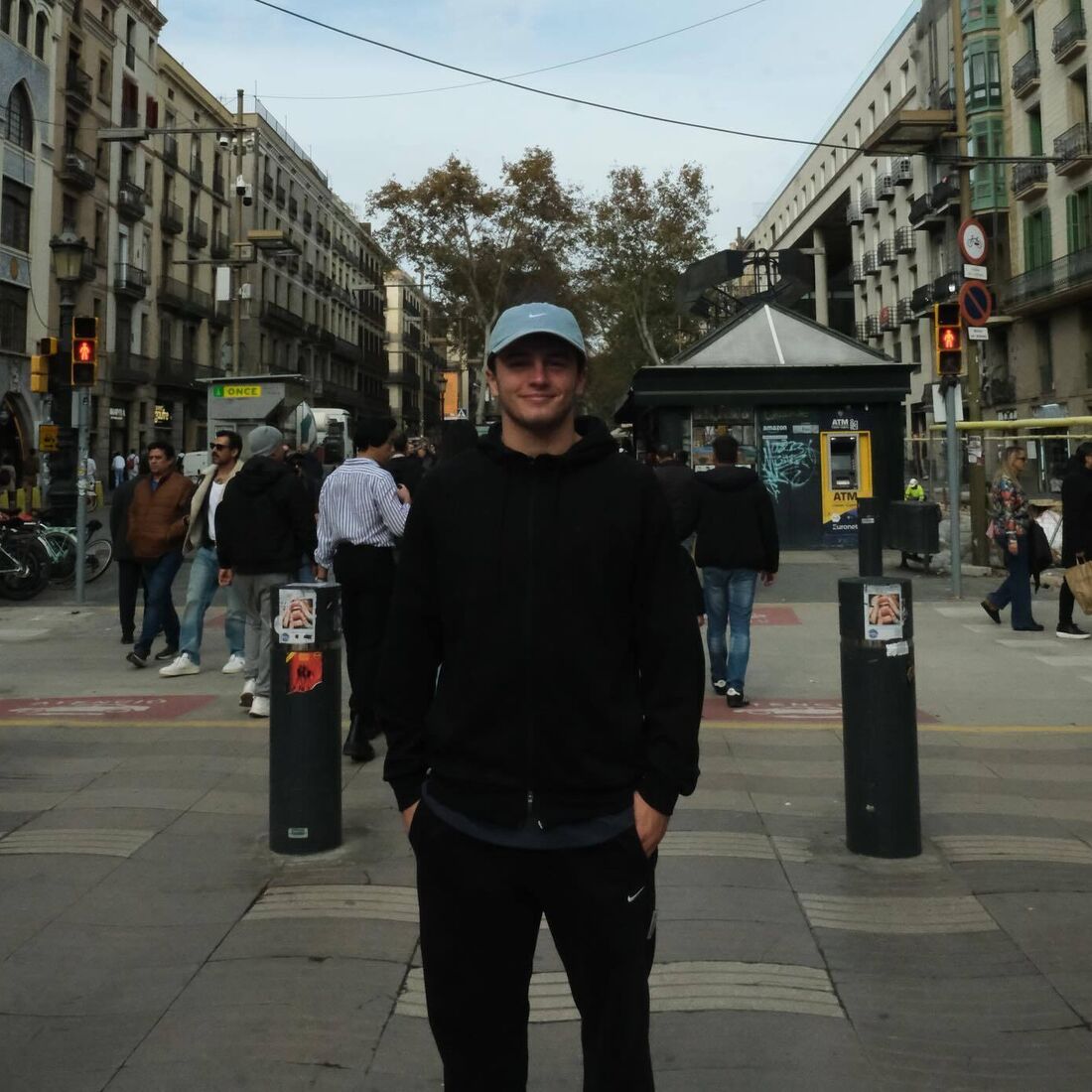 Madalena Aragão, João Neves, Barcelona