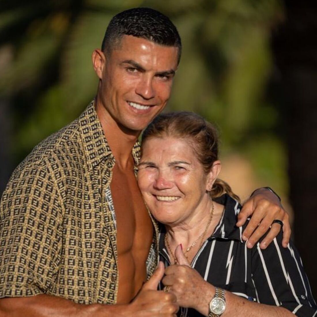 Cristiano Ronaldo, Dolores Aveiro